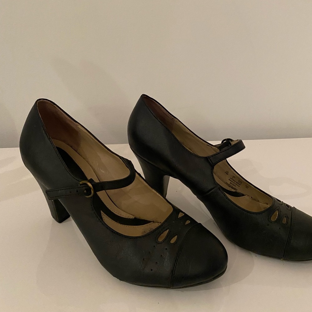 Naturalizer Mary Janes